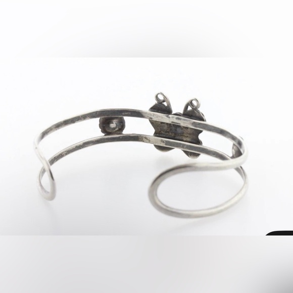 Sold - Picture 4 of 6